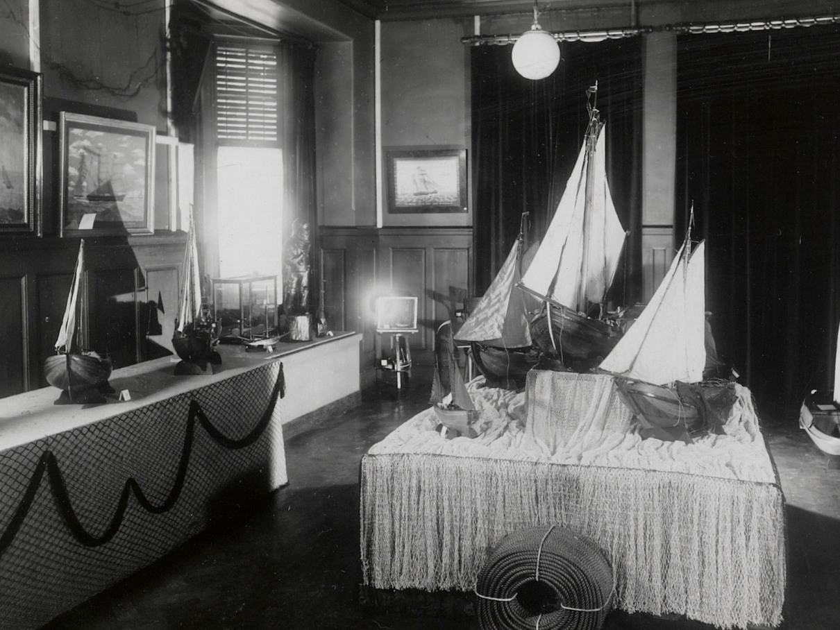 De oprichting in 1938